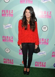 Shenae Grimes シェネイ・グライムス